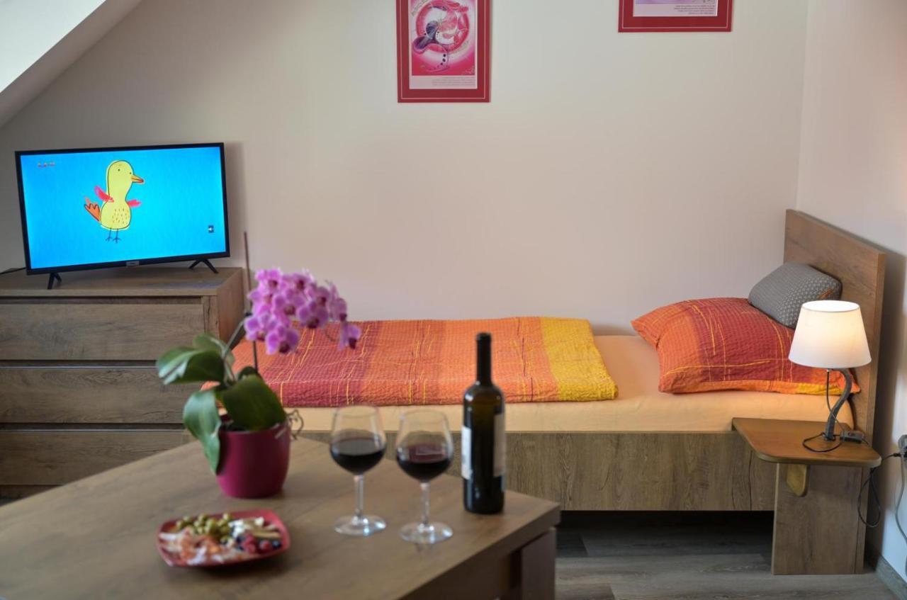 Penzion A Wellness U Trebonske Madony Экстерьер фото