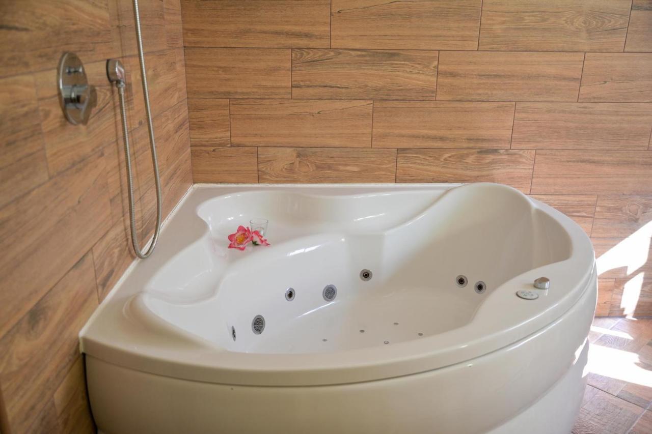 Penzion A Wellness U Trebonske Madony Экстерьер фото